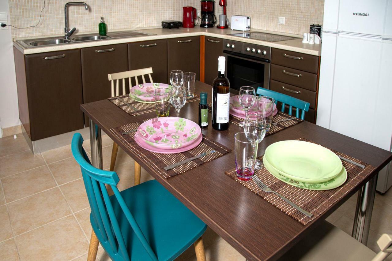 Antigone Apartments Argostoli  Esterno foto