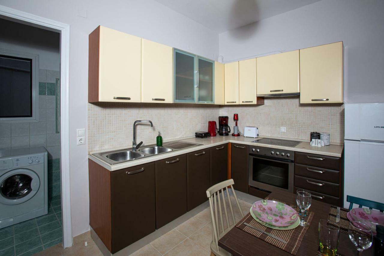 Antigone Apartments Argostoli  Esterno foto