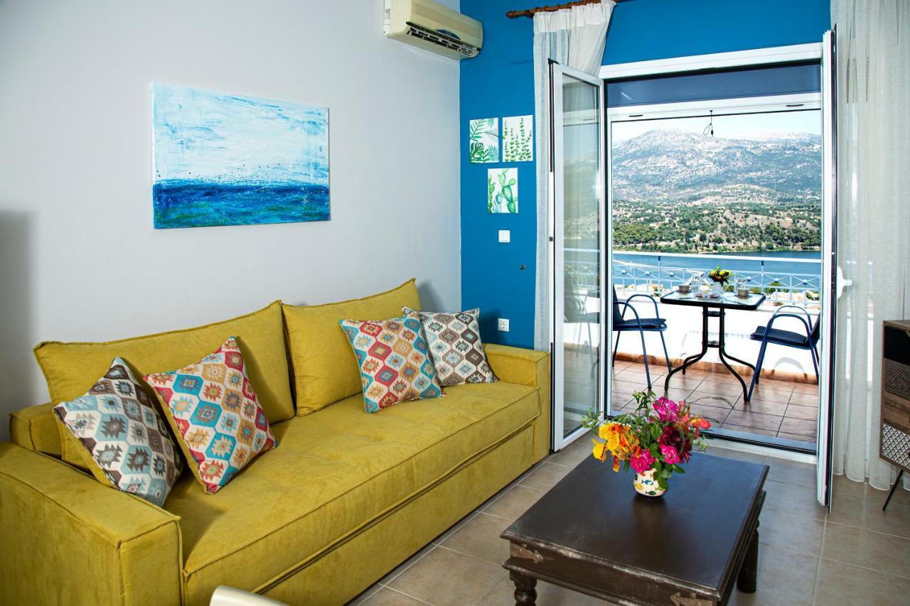 Antigone Apartments Argostoli  Esterno foto